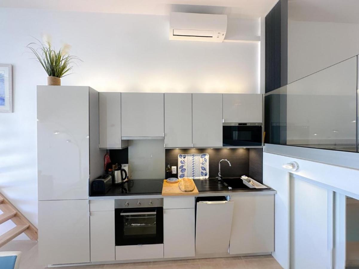 Horizon Bleu Bandol : Appartement Pieds Dans L'Eau Екстериор снимка
